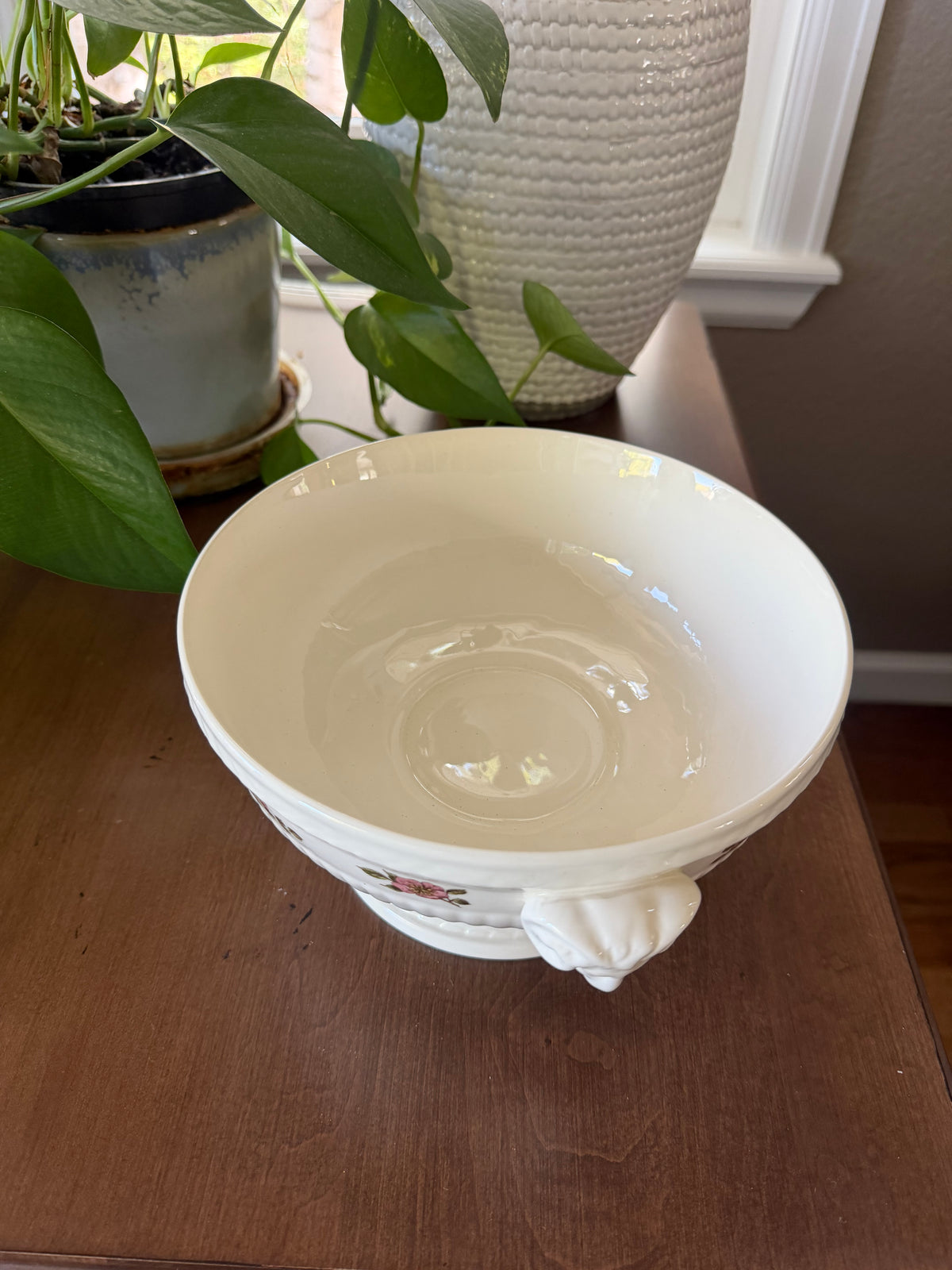 Wedgwood Queensware pedestal bowl