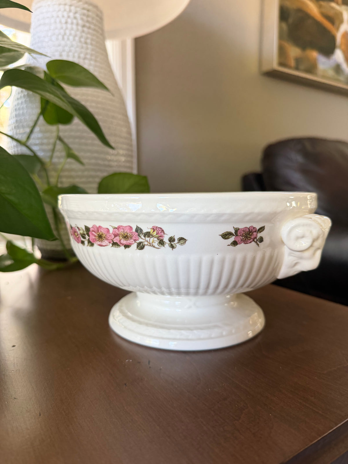 Wedgwood Queensware pedestal bowl